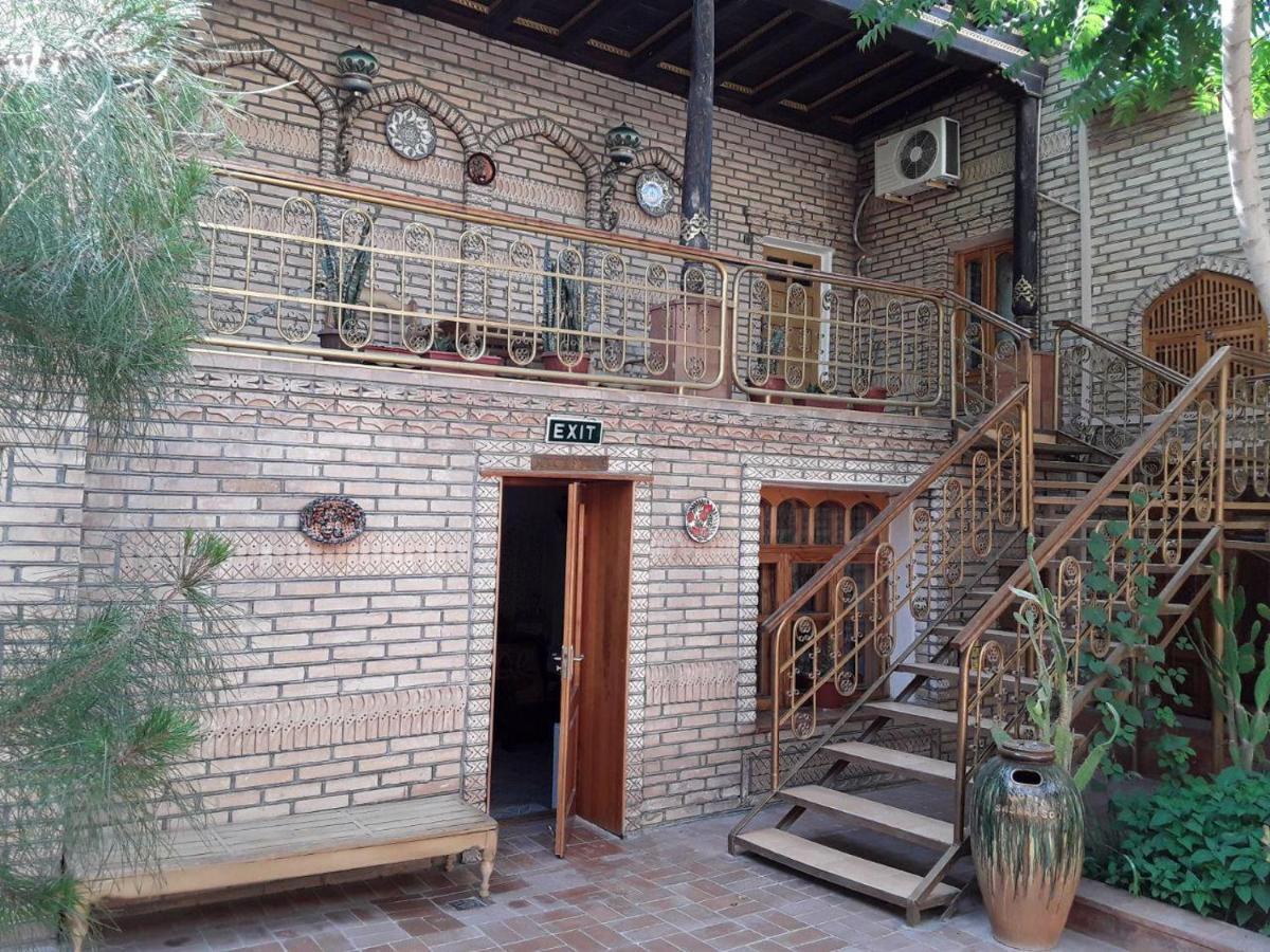 Sasha & Son Hotel Bucara Exterior foto
